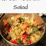 Greek Quinoa Salad. A healthy and easy dinner with a mediterranean spin. Vegetarian and gluten-free meal or appetizer, easy to make ahead and add to meal-prep.