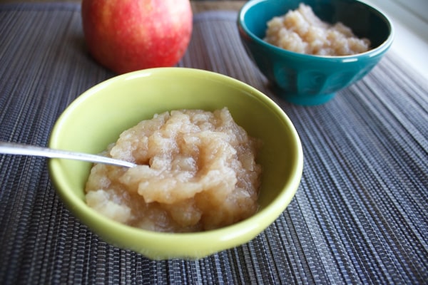 Super simple homemade applesauce - with only 3 ingredients, and no added sugar. Serve as a side or a snack, or use in baking!