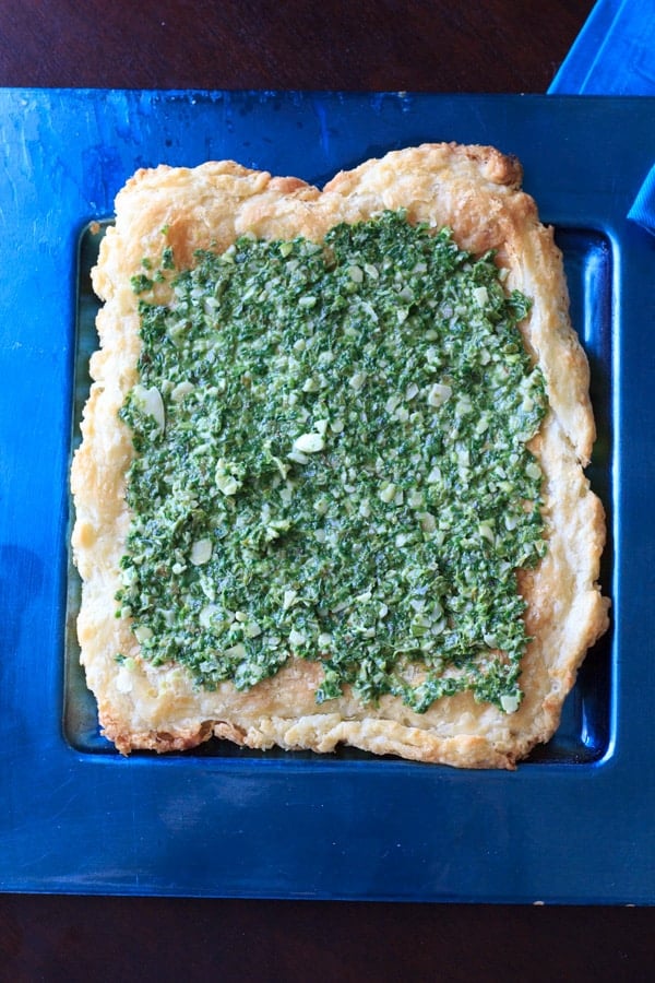 Basil spinach almond pesto. Don't have pine nuts? No problem! @trialandeater