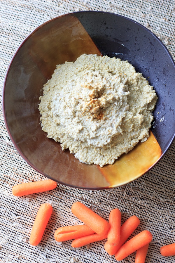 Curry sunflower hummus. Change out your normal chickpea hummus and make it out of sunflower seeds instead! Curry + cayenne spices give it an extra kick of flavor. | @trialandeater