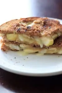 Grown up grilled cheese with two sauces, two types of cheese, and two kinds of fruits (including tomato). Loaded with flavor! 