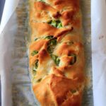 Broccoli crescent wrap - broccoli and cheese goodness all wrapped up in crescent roll dough. Easy, quick vegetarian dinner, made healthy by swapping out the mayonnaise!