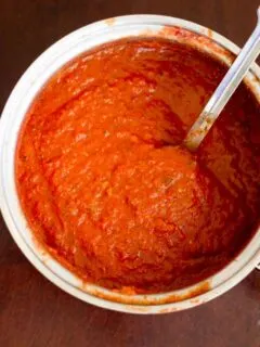 Homemade marinara sauce. So easy, delicious and customizable, you won't want to buy store brand ever again!