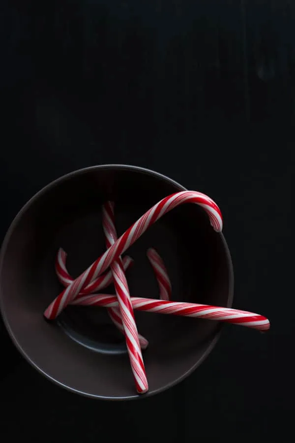 Peppermint thin bark, two ways. A delicious, simple peppermint bark with just a few ingredients! 