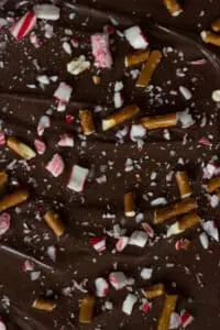 Peppermint thin bark, two ways. A delicious, simple peppermint bark with just a few ingredients! 