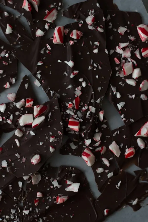 Peppermint thin bark, two ways. A delicious, simple peppermint bark with just a few ingredients! 