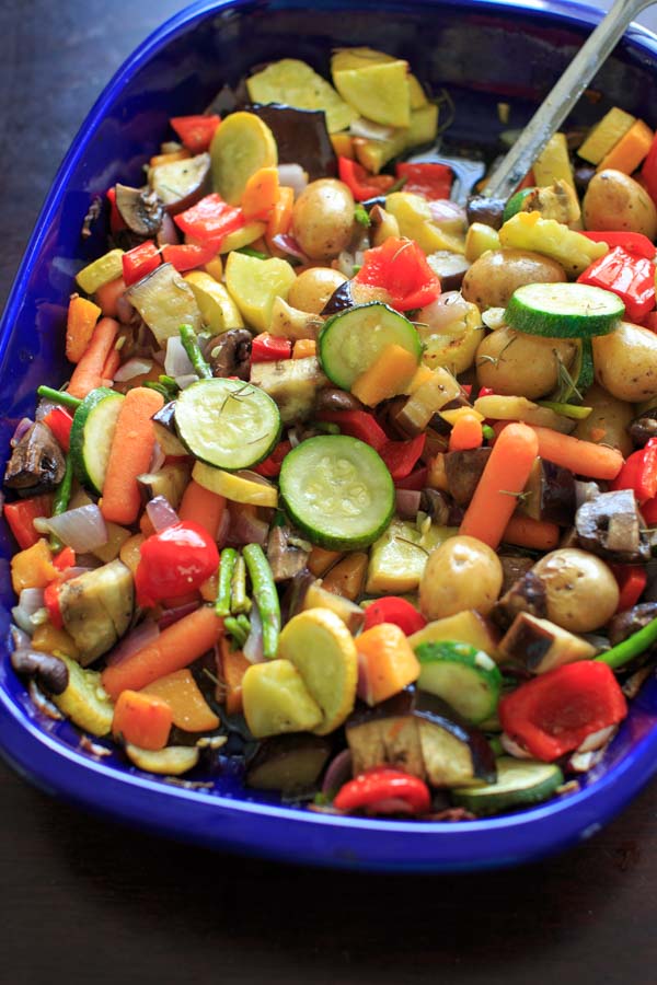 Roasted Vegetables with Rosemary - Colorful and flavorful side dish that will help anyone get their daily dose of veggies.