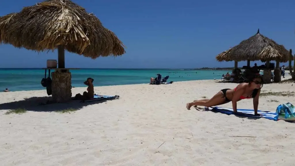 My trip to Aruba "One Happy Island" and a recap of the food I ate, the activities I did, and tips for planning your next trip.