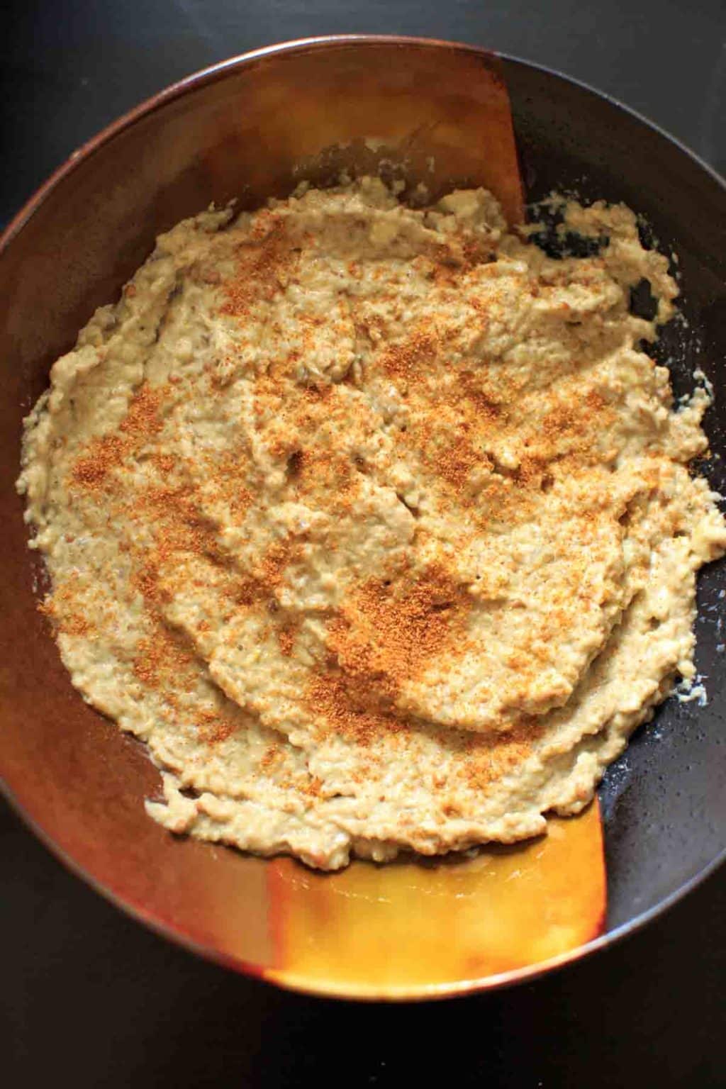 Spicy Baba Ganoush (Eggplant Dip) - with red pepper and sriracha, this appetizer is for you spicy food lovers!