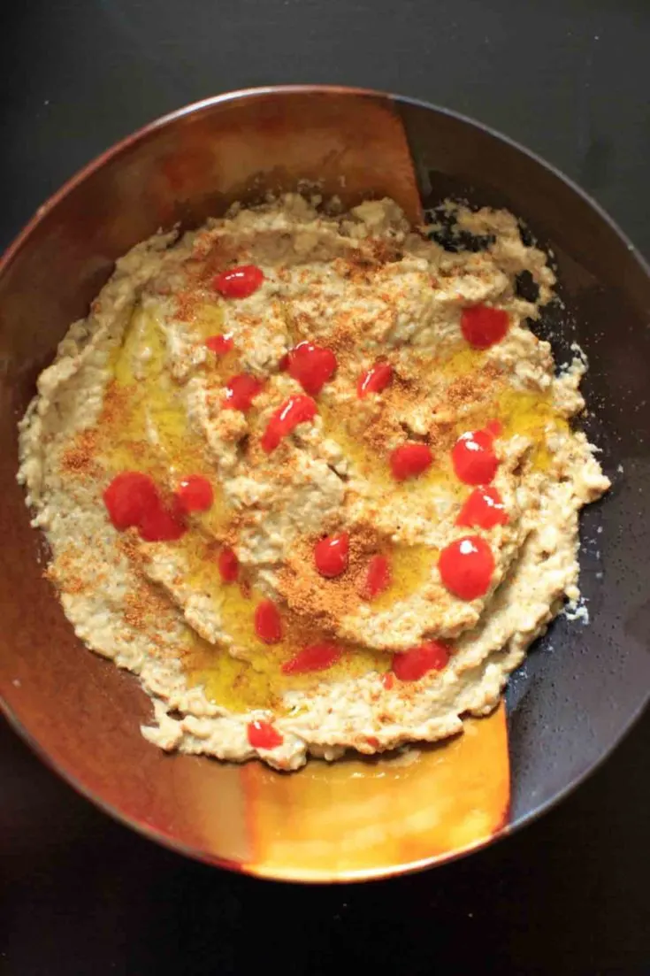 Spicy Baba Ganoush (Eggplant Dip) - with red pepper and sriracha, this appetizer is for you spicy food lovers!