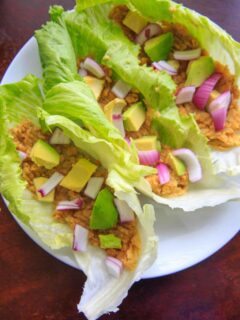 Lentil lettuce wraps with lemon garlic hummus. Healthy, easy, customizable and full of flavor!