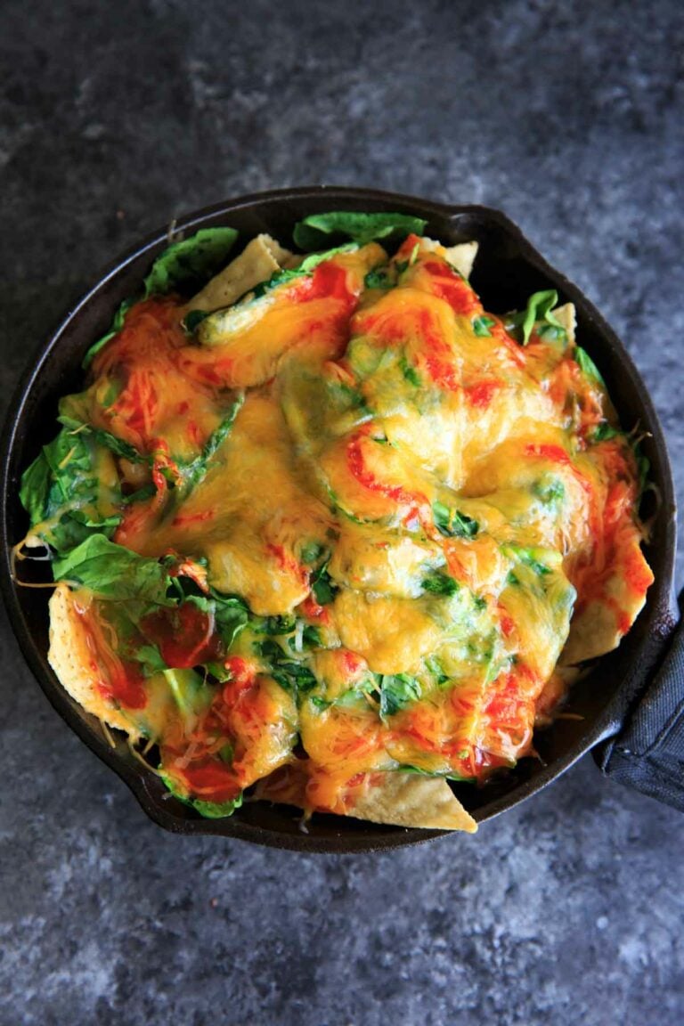 Sweet and Spicy OvenBaked Skillet Spinach Nachos
