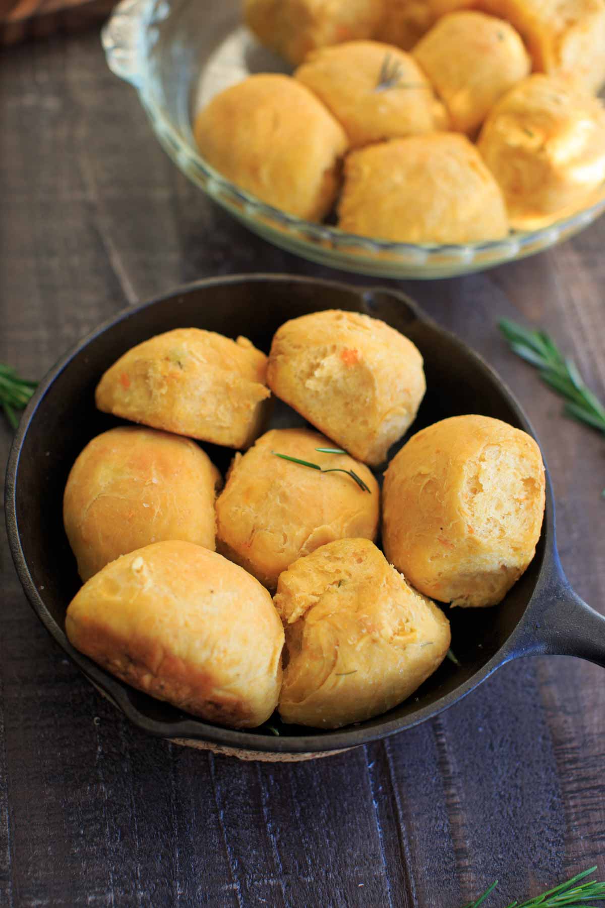 Rosemary Sweet Potato Dinner Rolls in cast iron