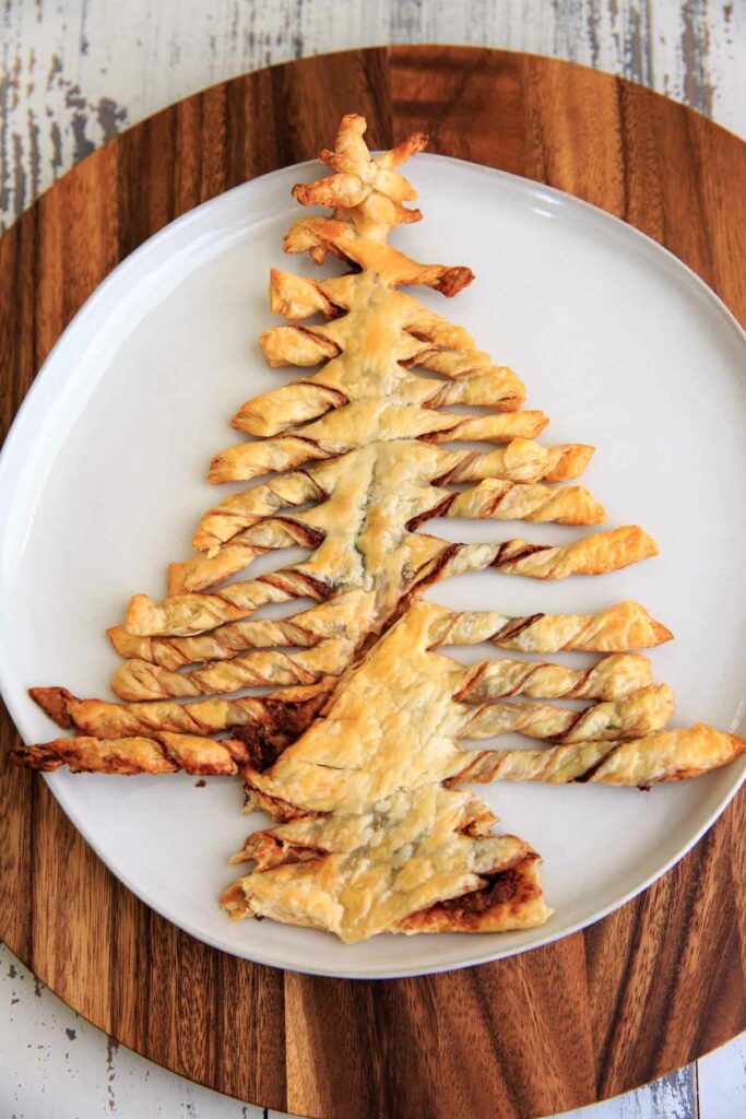 Nutella Peanut Butter Puff Pastry Christmas Tree Trial and Eater