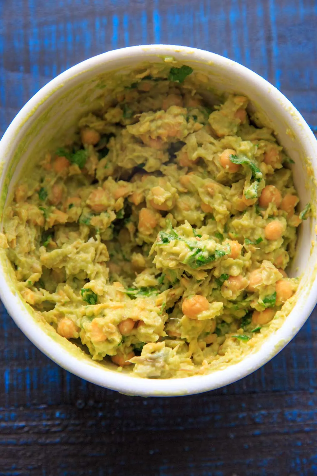 Smashed Avocado and Chickpea Salad in a bowl