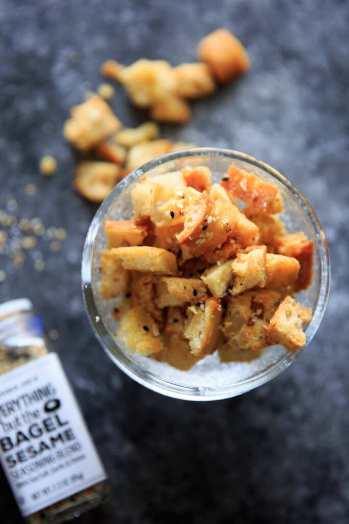 EVERYTHING BAGEL spiced croutons to add as a salad topper, pasta topper, or anything topper really. If you like the "everything but the bagel" spice blend, you'll love these croutons!