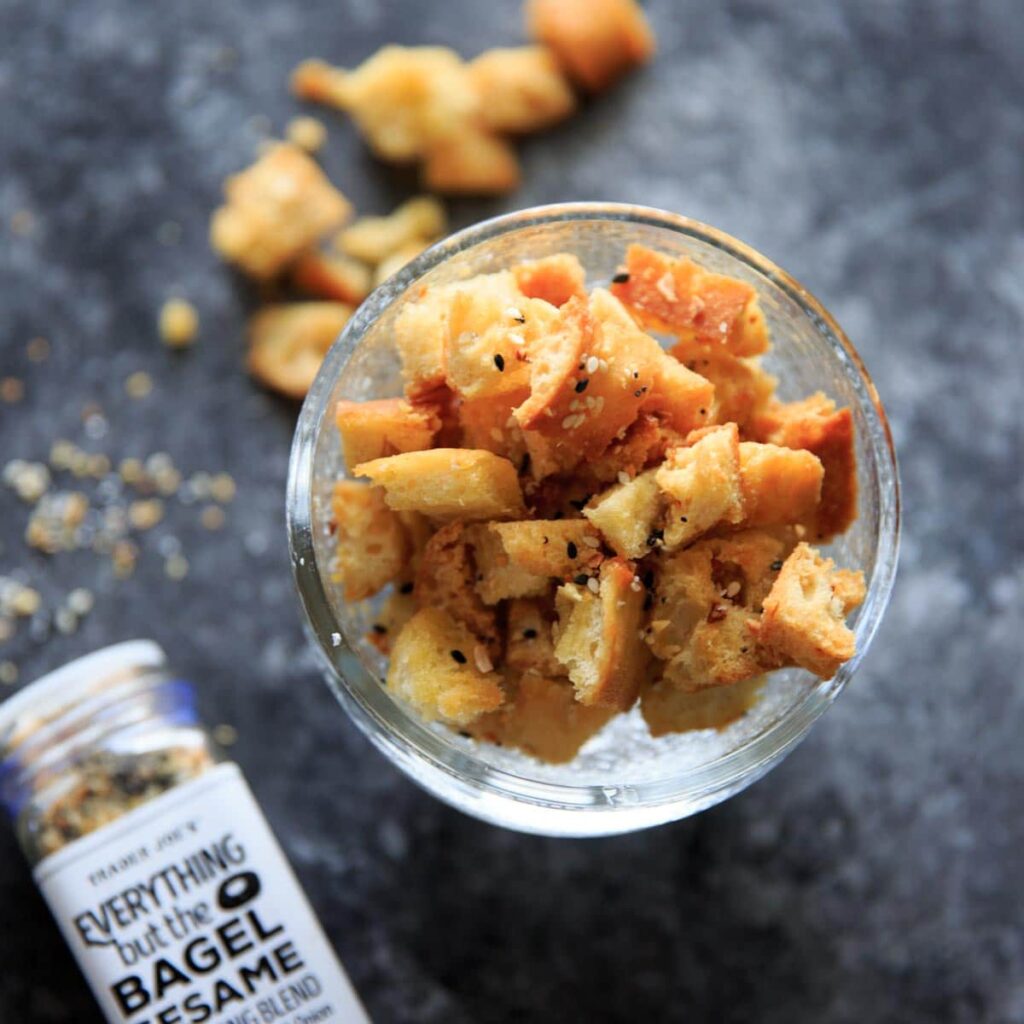 EVERYTHING BAGEL spiced croutons to add as a salad topper, pasta topper, or anything topper really. If you like the "everything but the bagel" spice blend, you'll love these croutons!