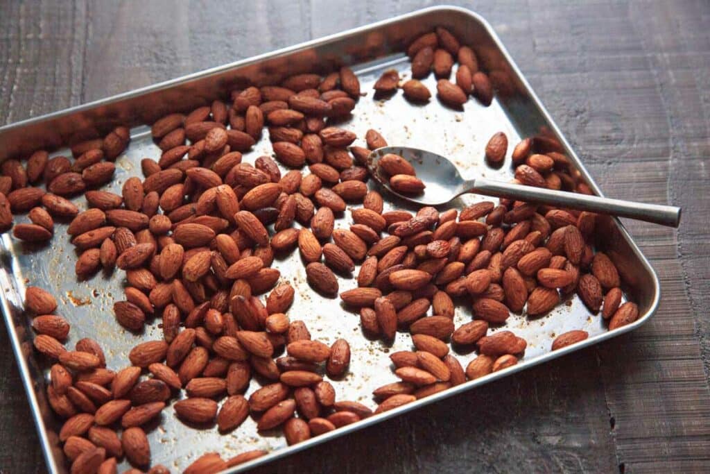 amandes grillées au miel de cannelle