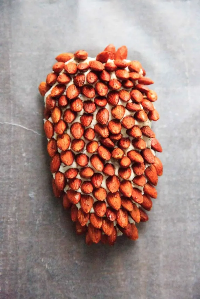 pine cone shaped cheese ball