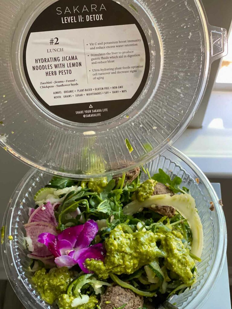 sakara detox day 2 lunch Hydrating Jicama Noodles with lemon herb pesto