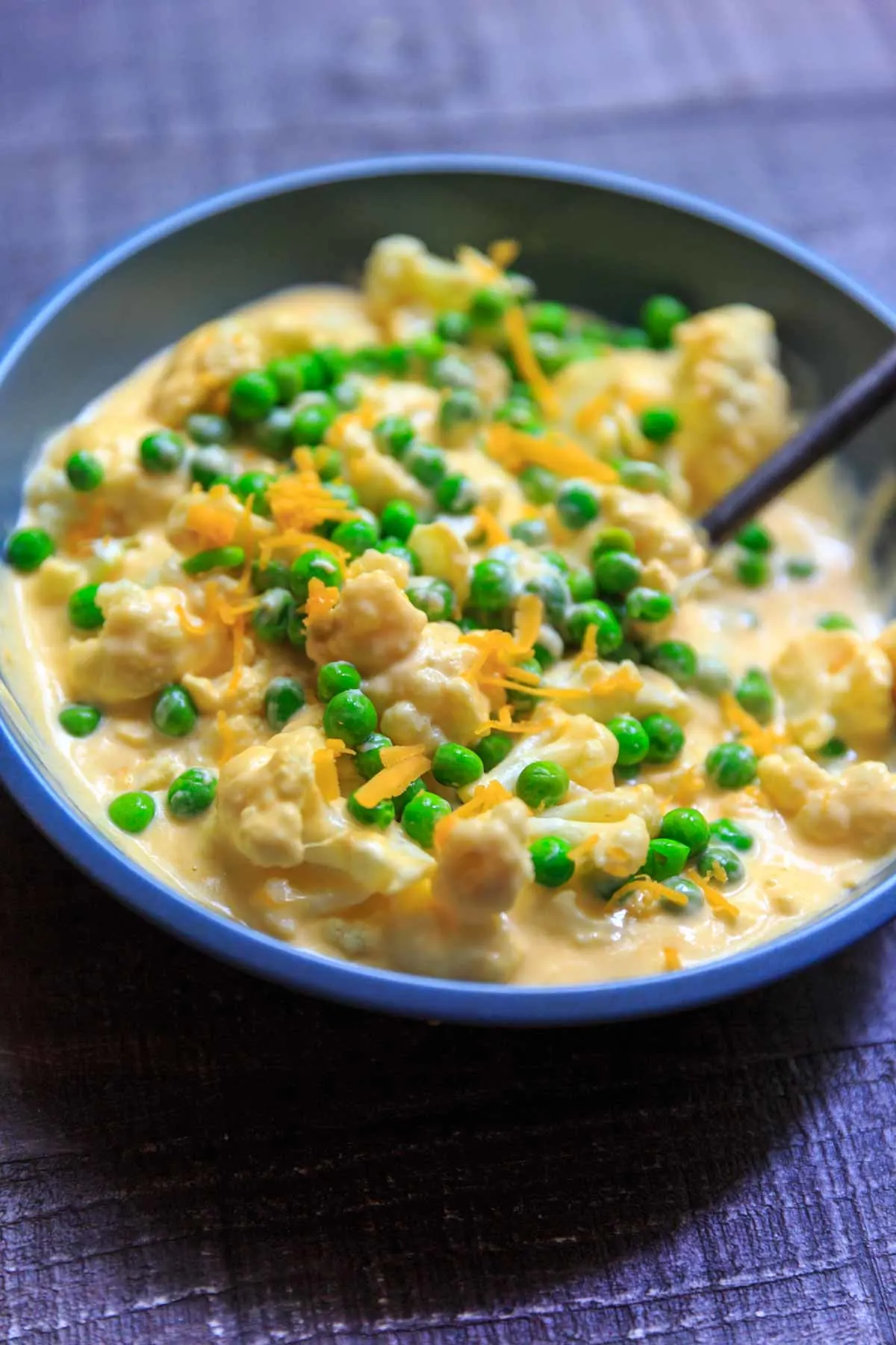 https://www.trialandeater.com/wp-content/uploads/2020/02/Cauliflower-cheese-and-peas-Recipe-Trial-and-Eater-15.jpg.webp