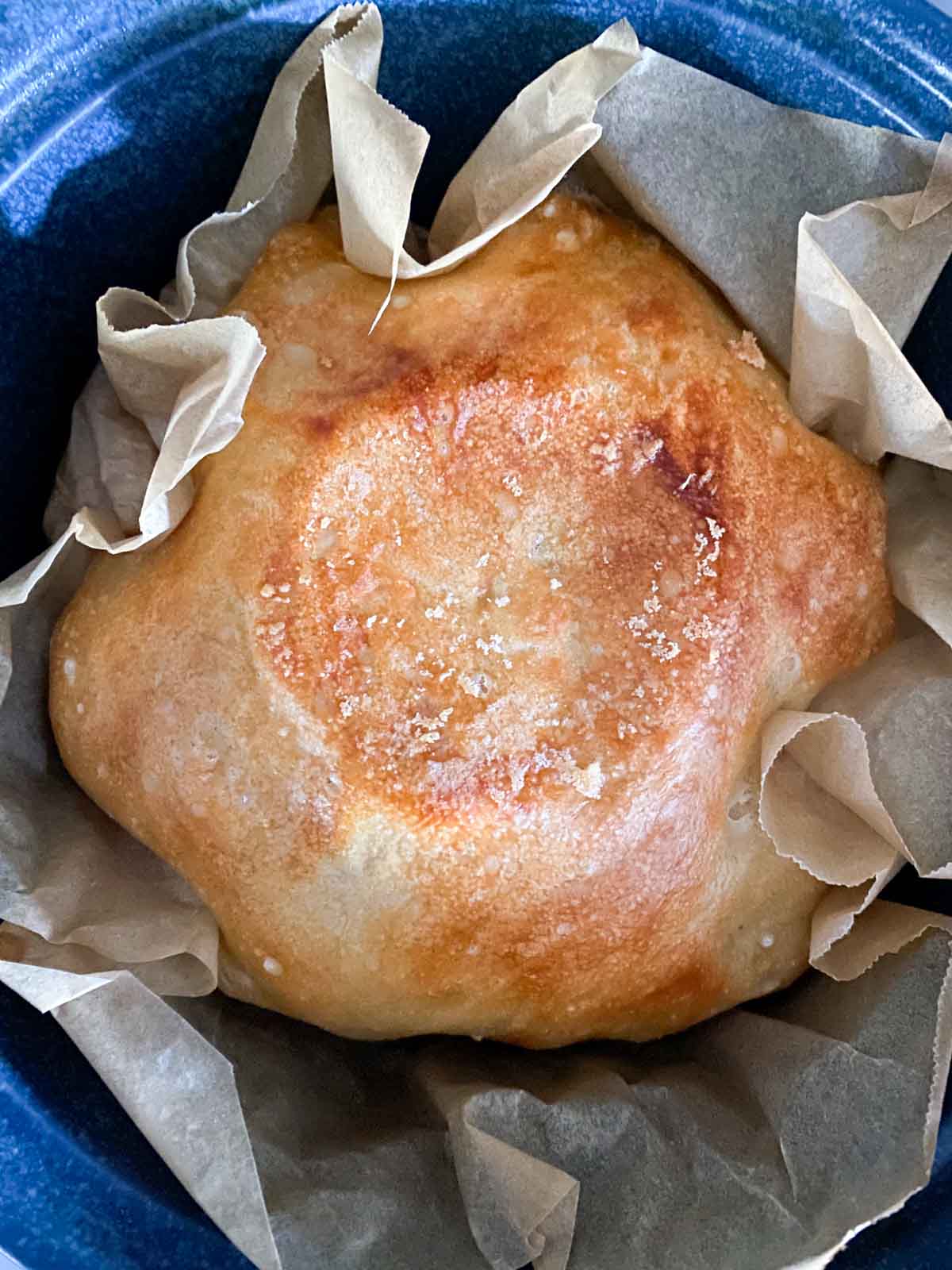 no-knead bread loaf.
