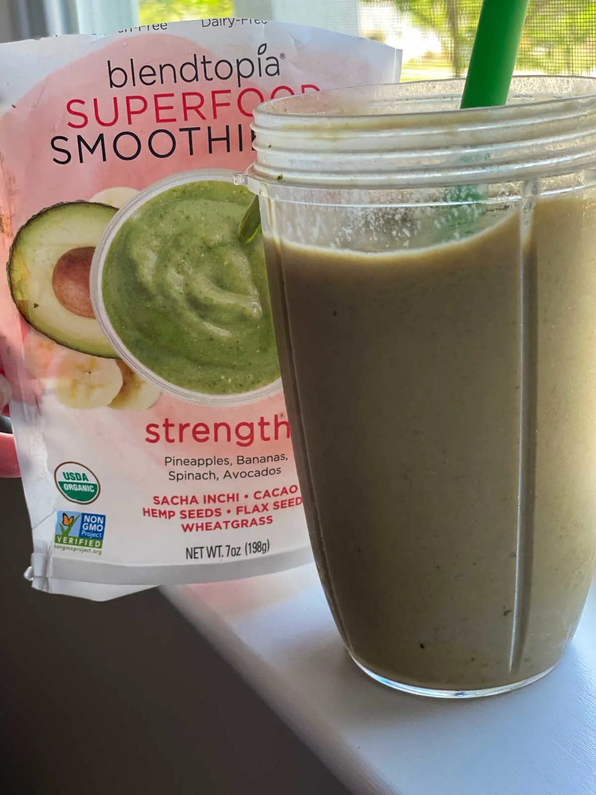 green smoothie strength blendtopia