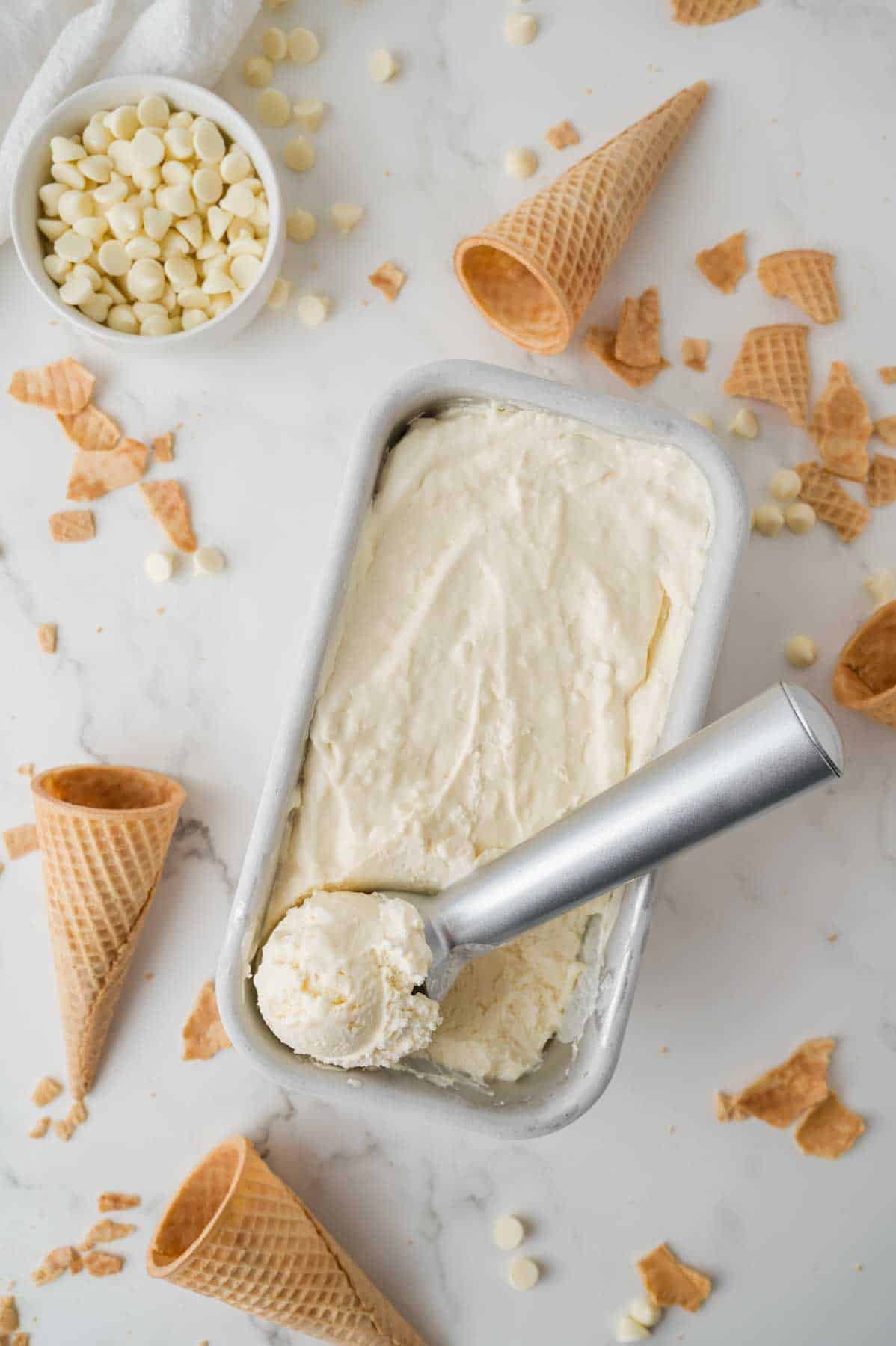 White Chocolate Ice Cream Frozen Dessert, image size:1198x1800